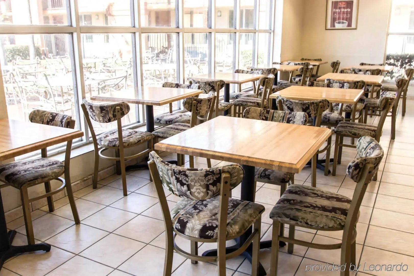 Foto - Stayable Orlando at Florida Mall