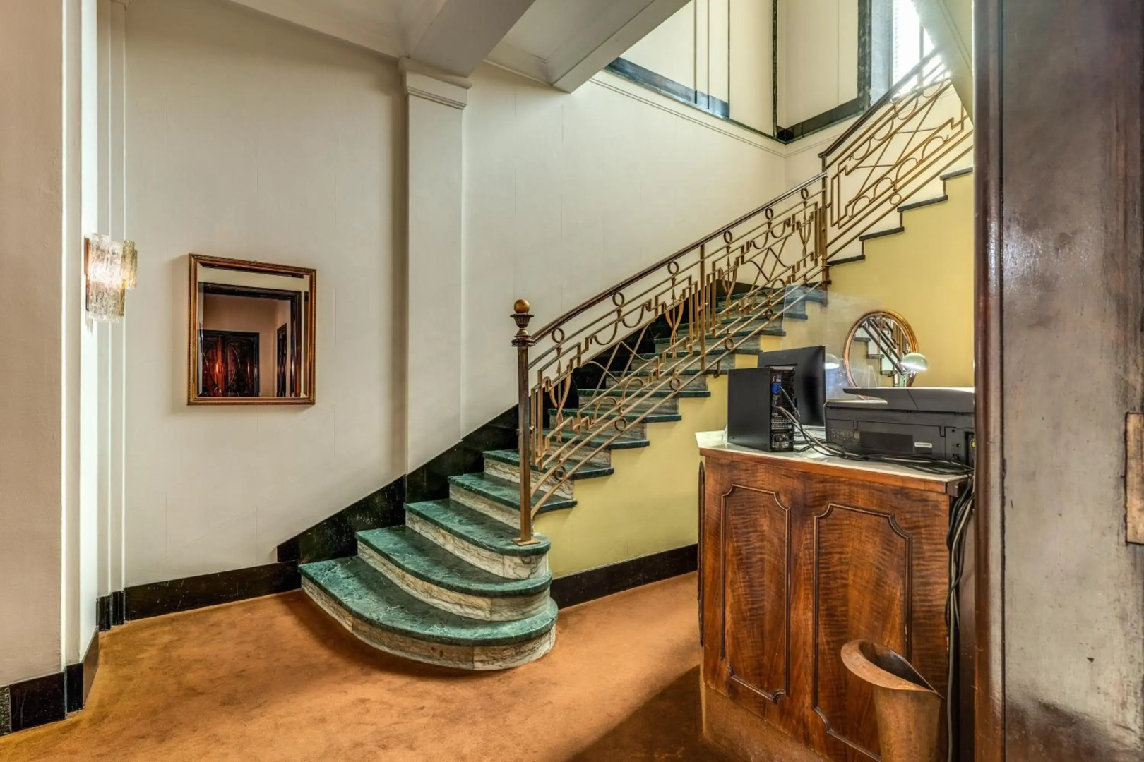 Photo - Hotel Apollo