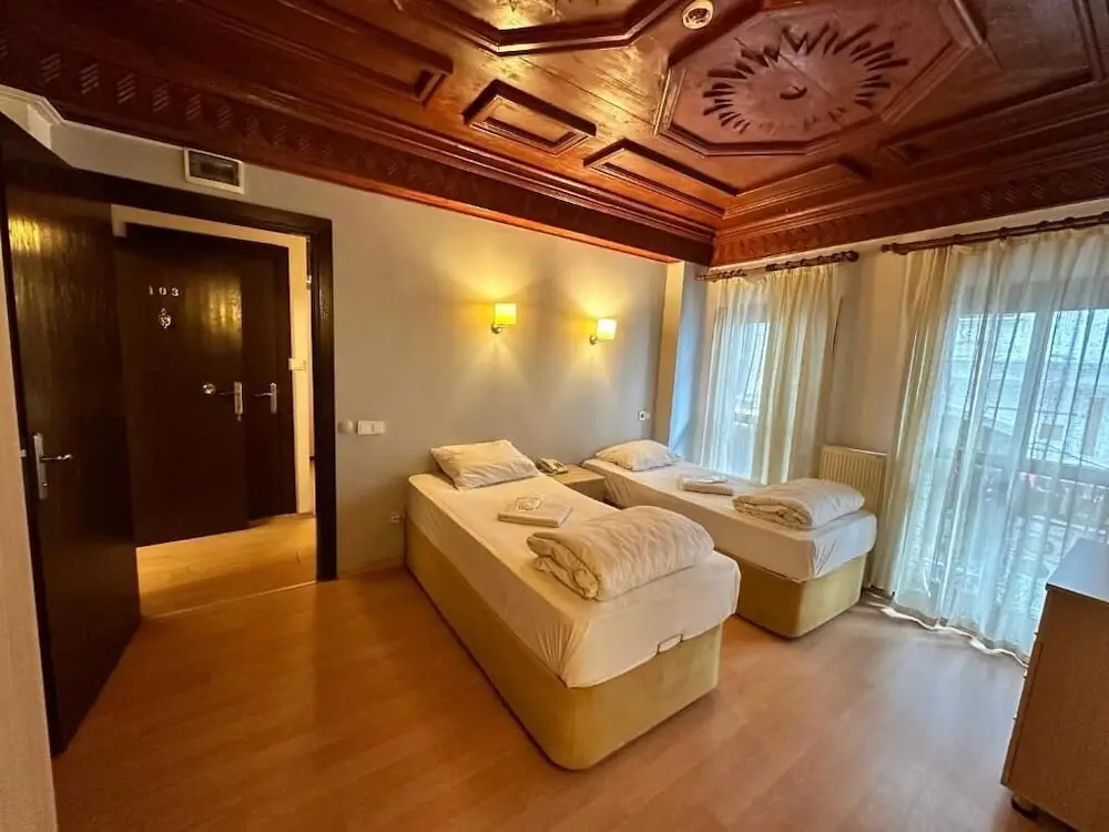 Photo - Adil Konak Hotel