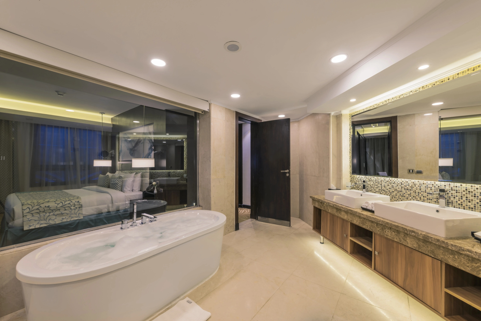 Foto - Triumph Luxury Hotel