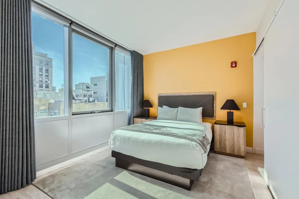 Photo - Sentral Michigan Avenue