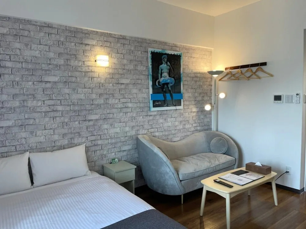 Foto - New Normal Hotel in NAMINOUE ニューノーマルホテルイン波の上