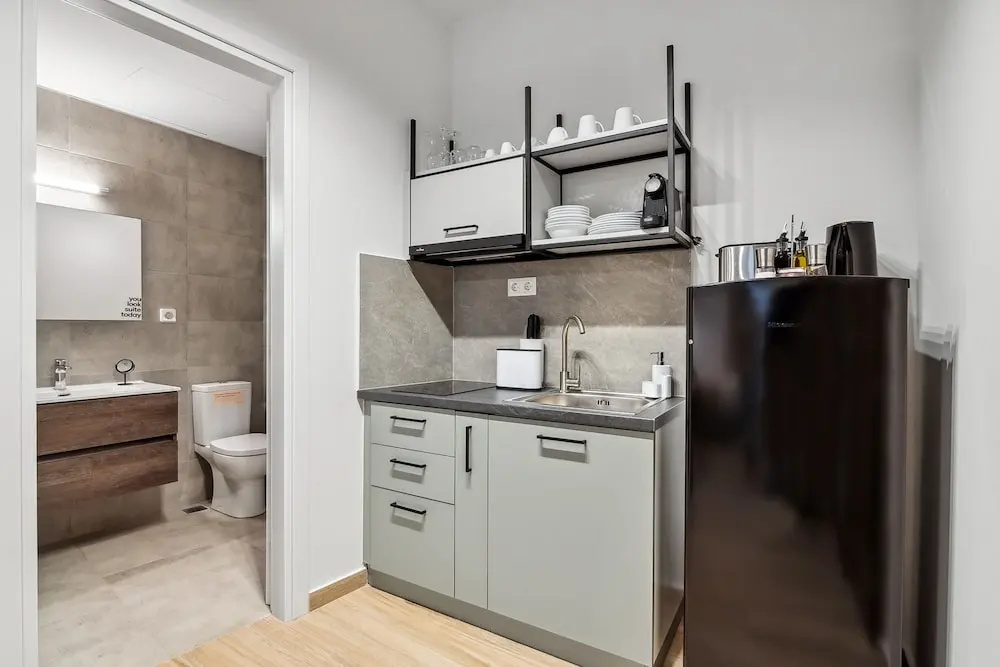 Photo - Limehome Athens Solonos City Center