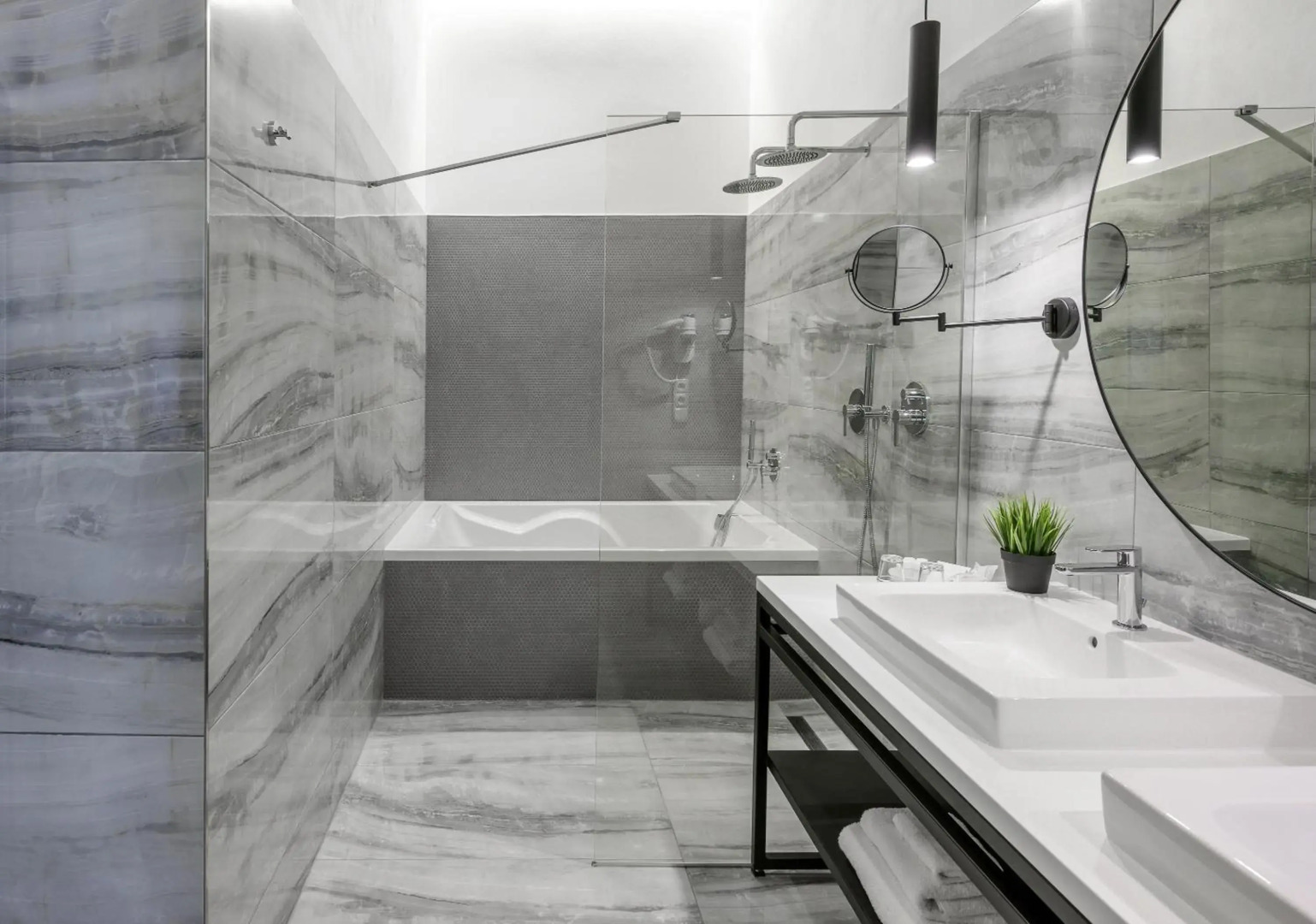 Foto - Hotel Garden Court