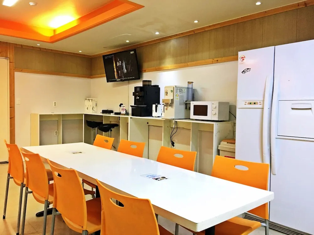 Photo - OYO Hostel Myeongdong 5