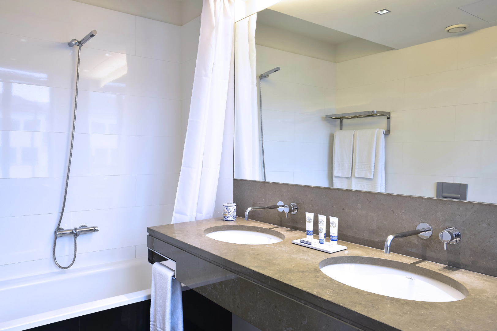 Foto - The Editory Artist Baixa Porto Hotel