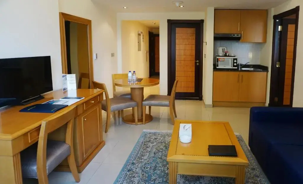 Photo - Golden Tulip Sharjah