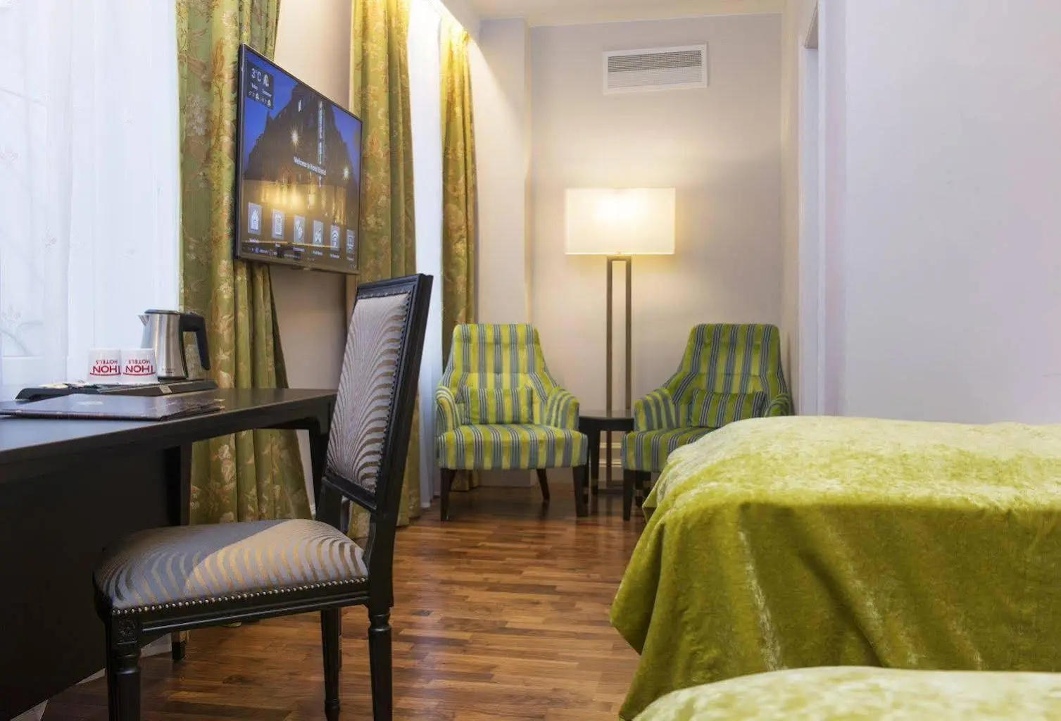 Photo - Hotel Bristol