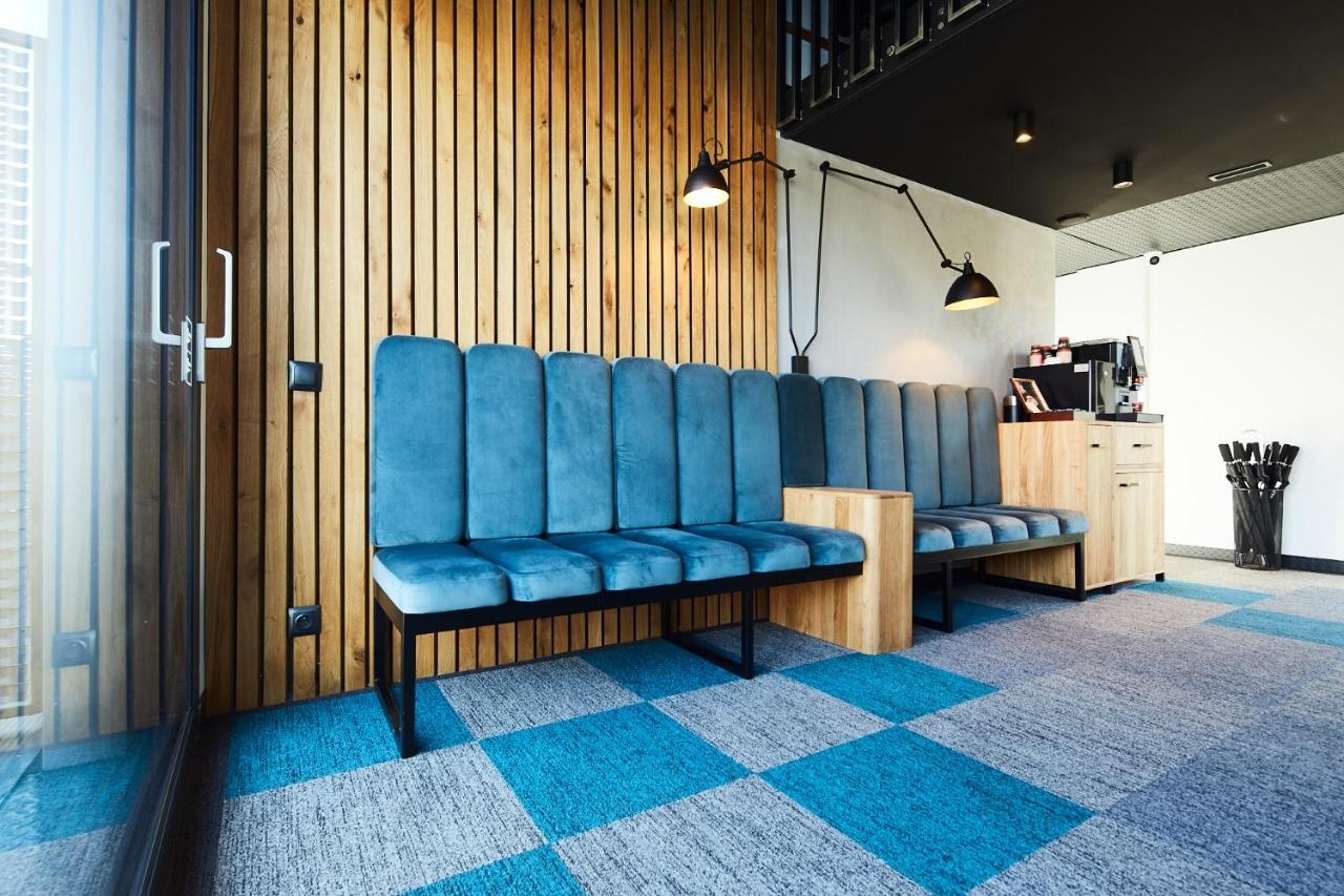 Photo - New Port Hotel