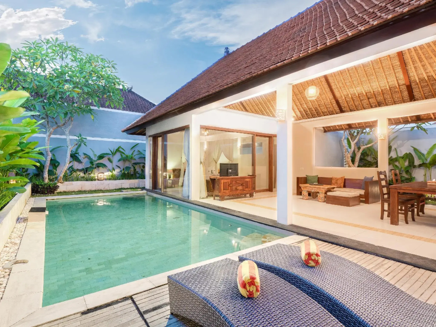 Foto - Avery Le Nixsun Villas by Waringin Hospitality