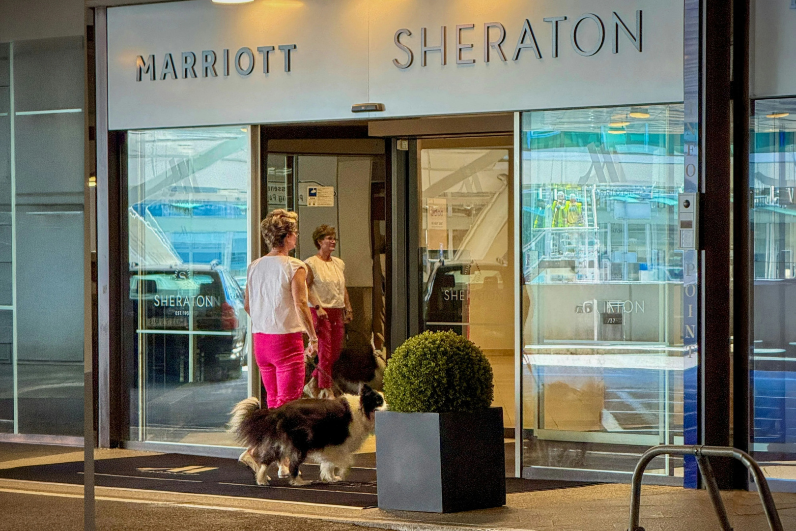 Photo - Frankfurt Airport Marriott Hotel