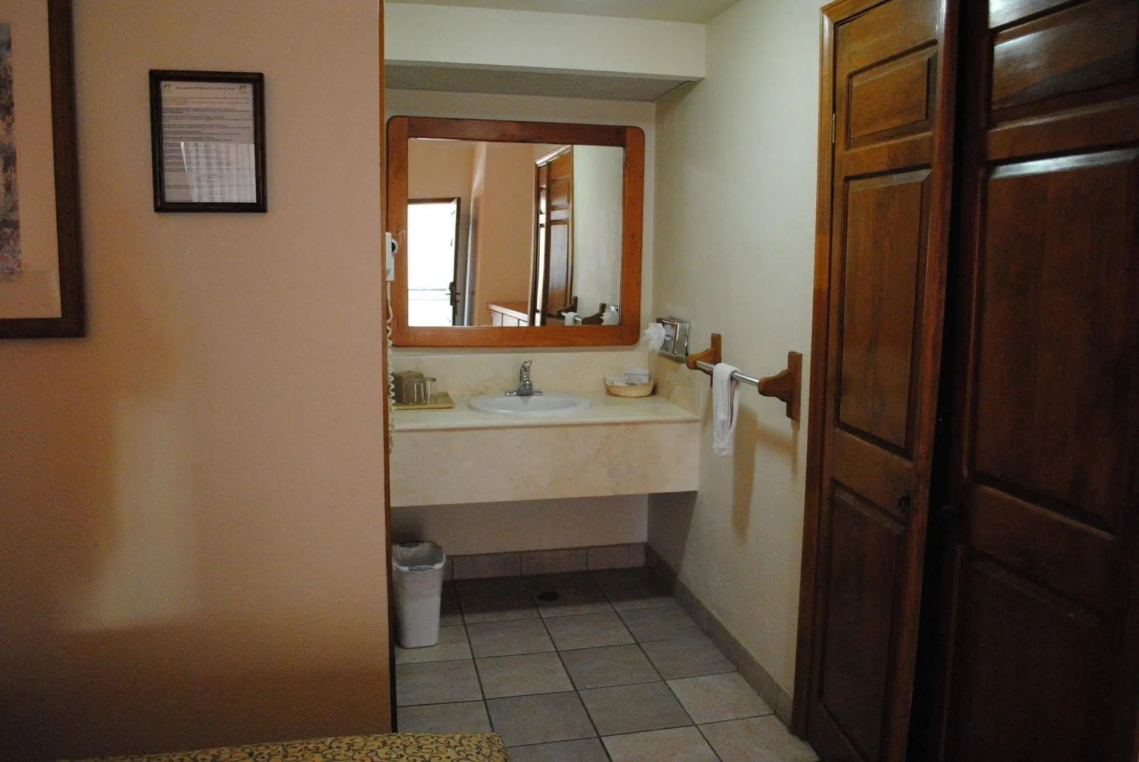 Foto - Hotel Suites EL Paseo