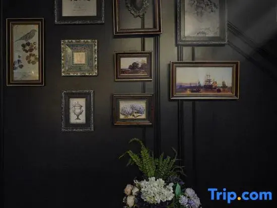 Photo - The Black Kingdom - เดอะ แบล็ค คิงดอม
