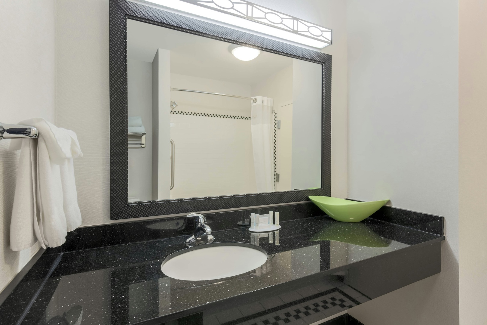 Photo - Fairfield Inn & Suites Mahwah