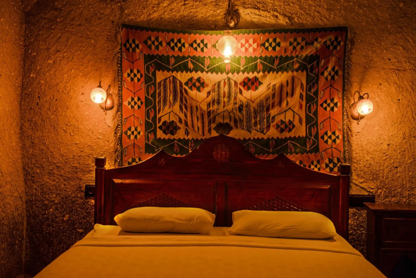 Photo - Vineyard Cave Hotel