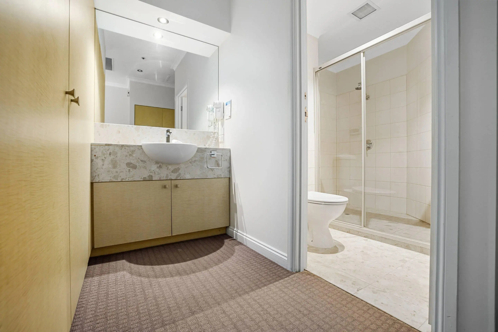Foto - Clarion Suites Gateway