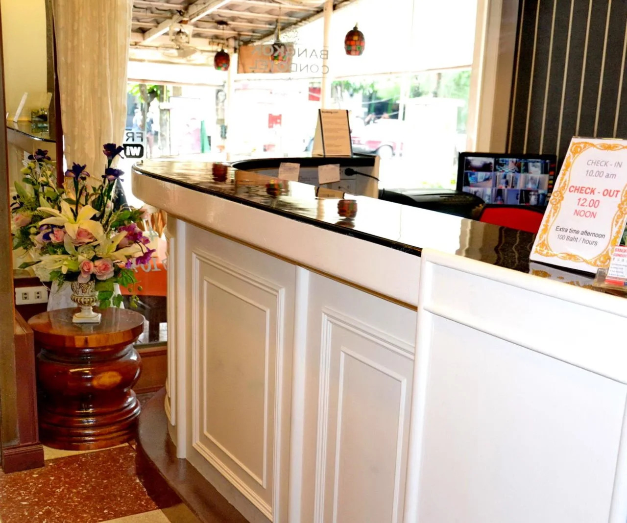 Foto - At Bangkok Hotel