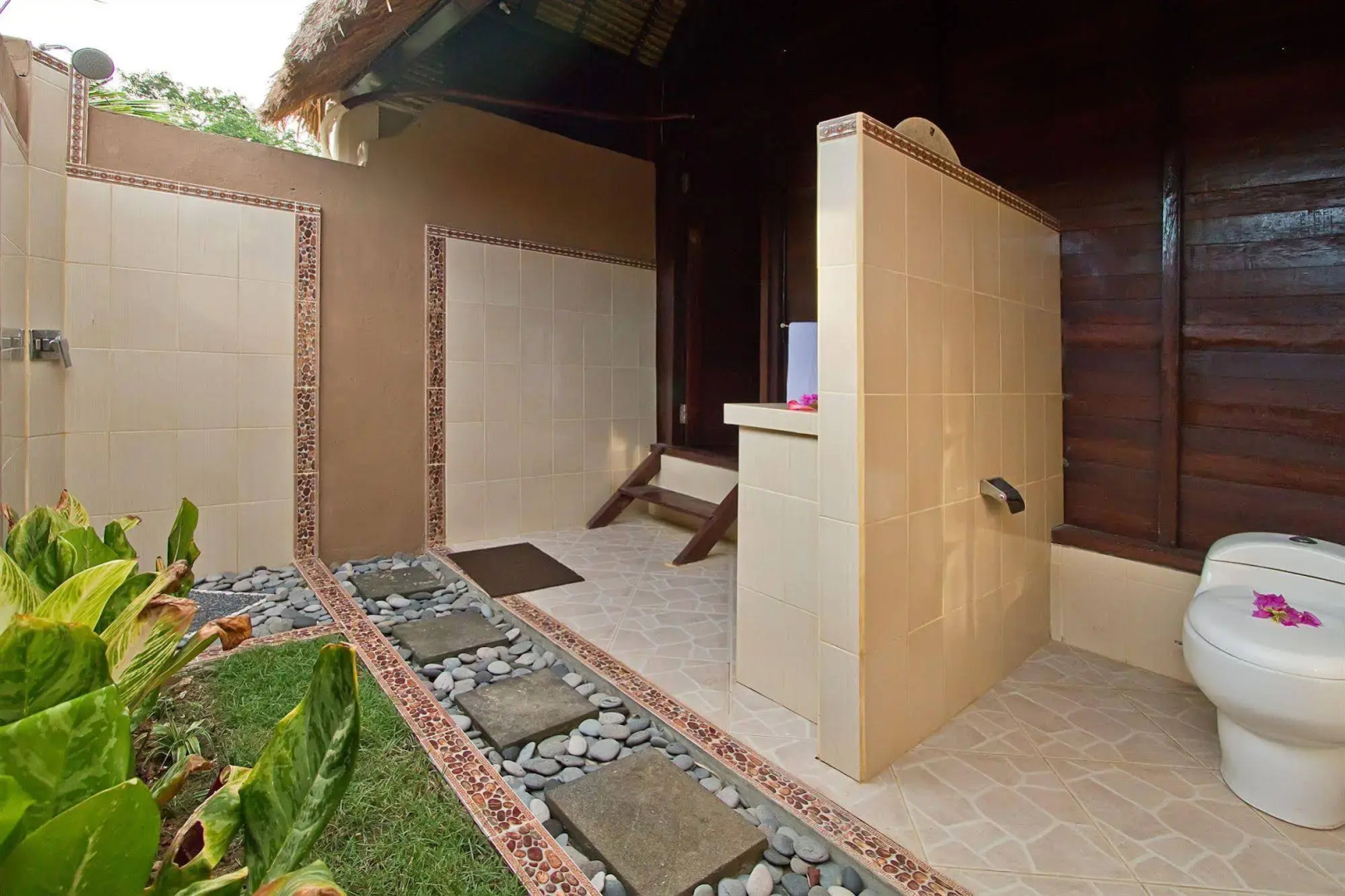 Photo - Lembongan Bay Shore Huts