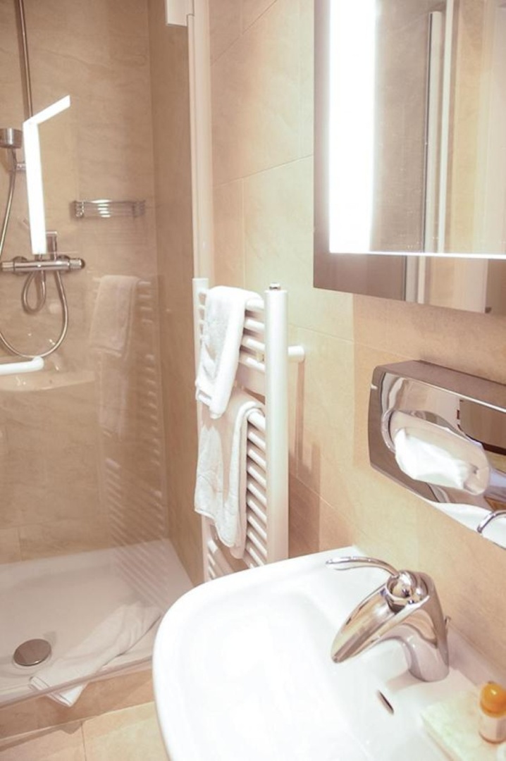 Foto - Opera Suites - Self Check-in