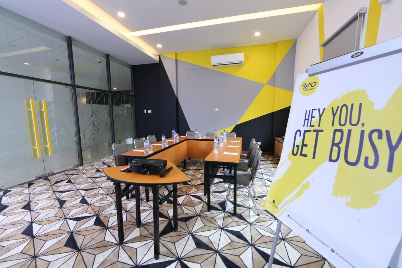 Photo - YELLO Hotel Manggarai Jakarta