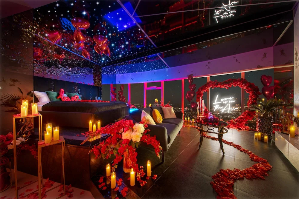 Photo - 30th+ Floor Apartments in Sky Tower