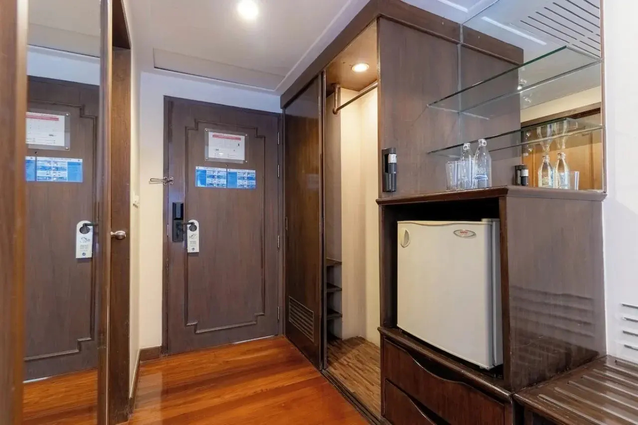 Photo - Journeyhub Sukhumvit 26 Bangkok