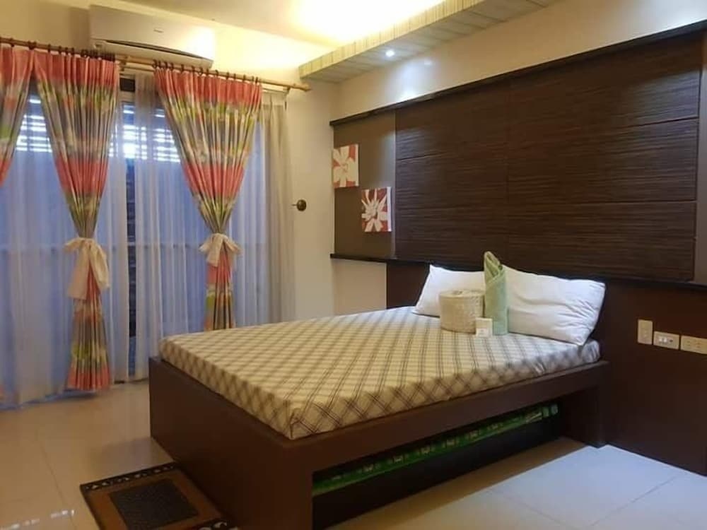 Palaisdaan Hotel and Restaurant