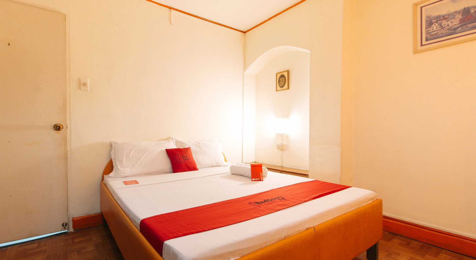 Foto - RedDoorz near East Avenue Medical Center