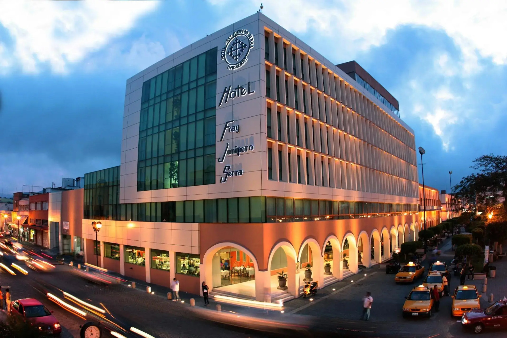 Photo - Hotel Fray Junipero Serra