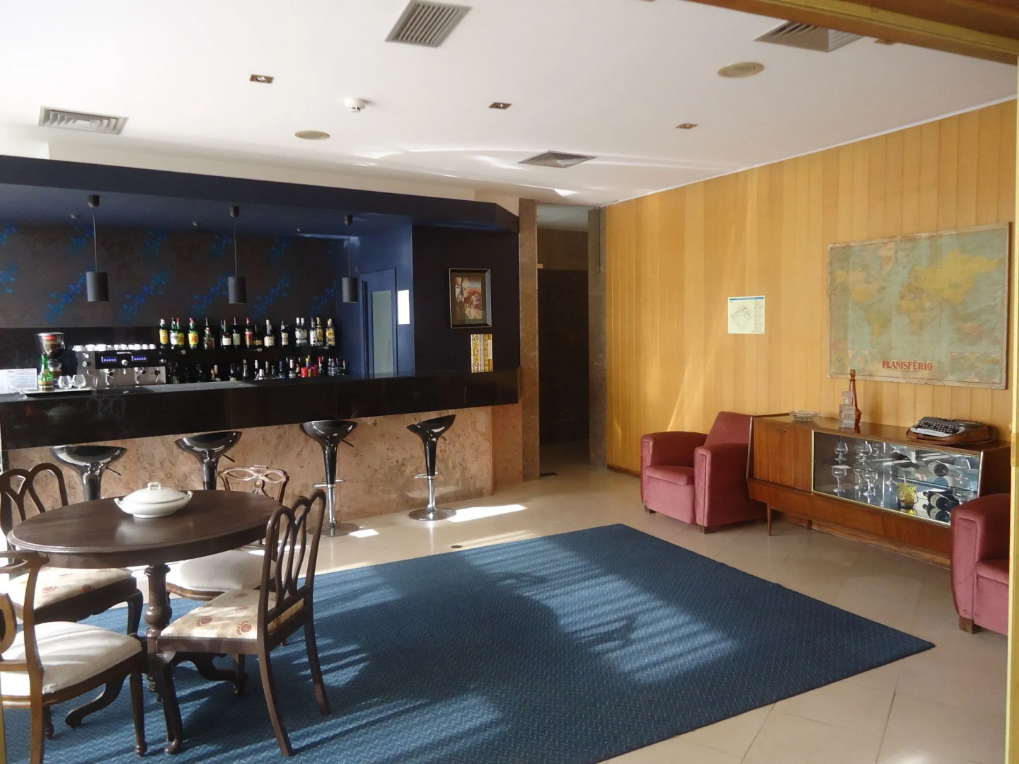 Foto - Hotel Meia Lua