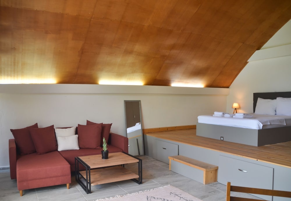 Quonset Glamping