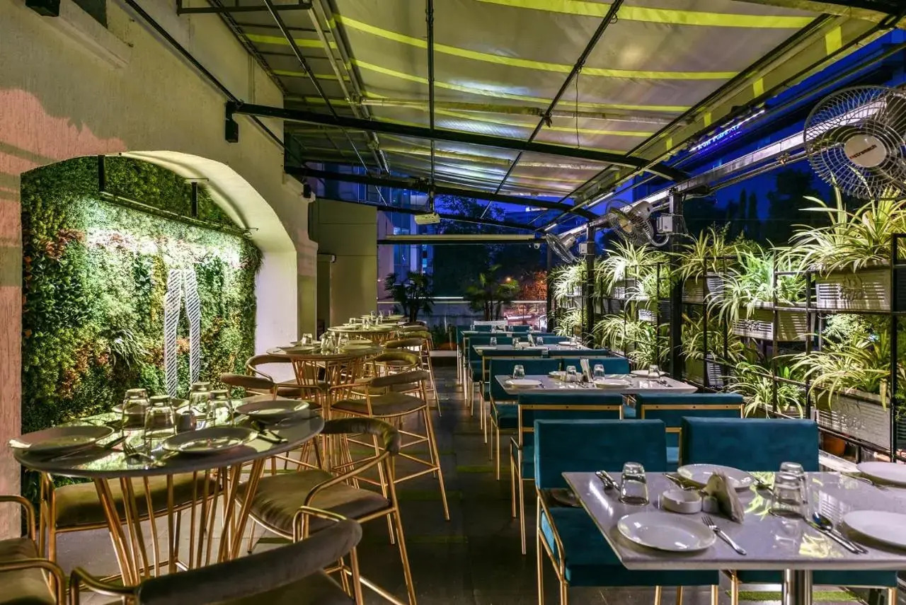 Foto - The Paradise By Tunga