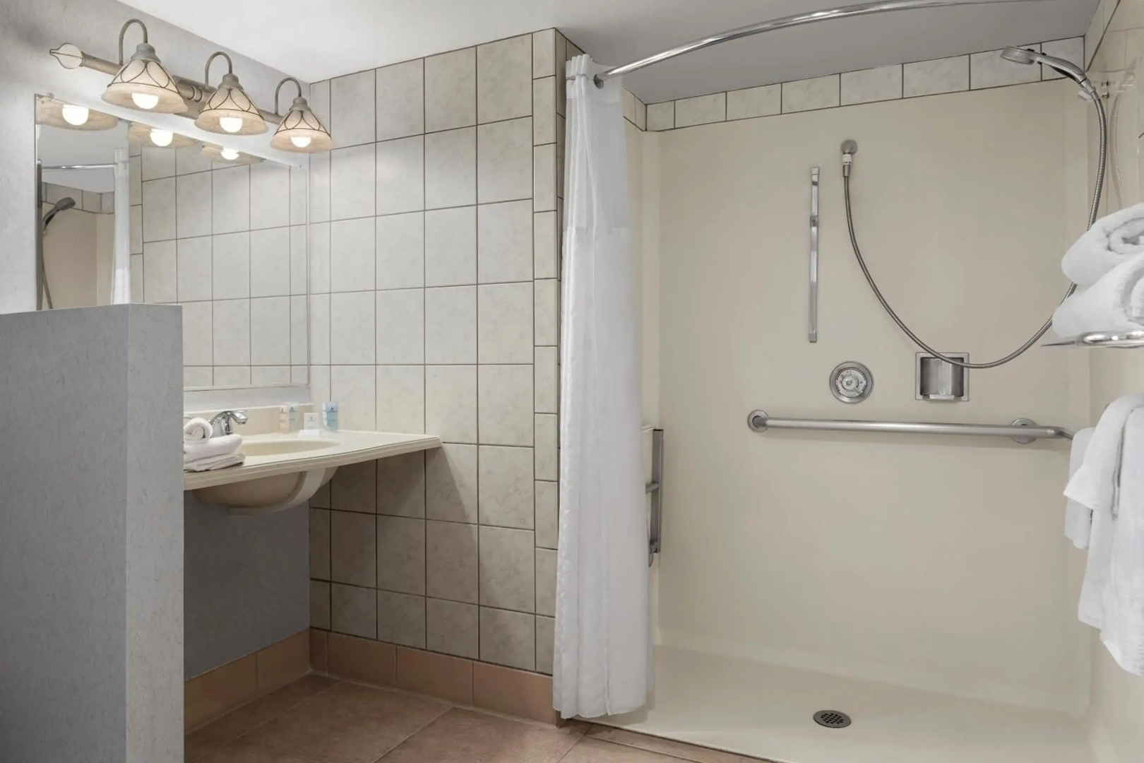 Photo - Carlsbad by the Sea Hotel