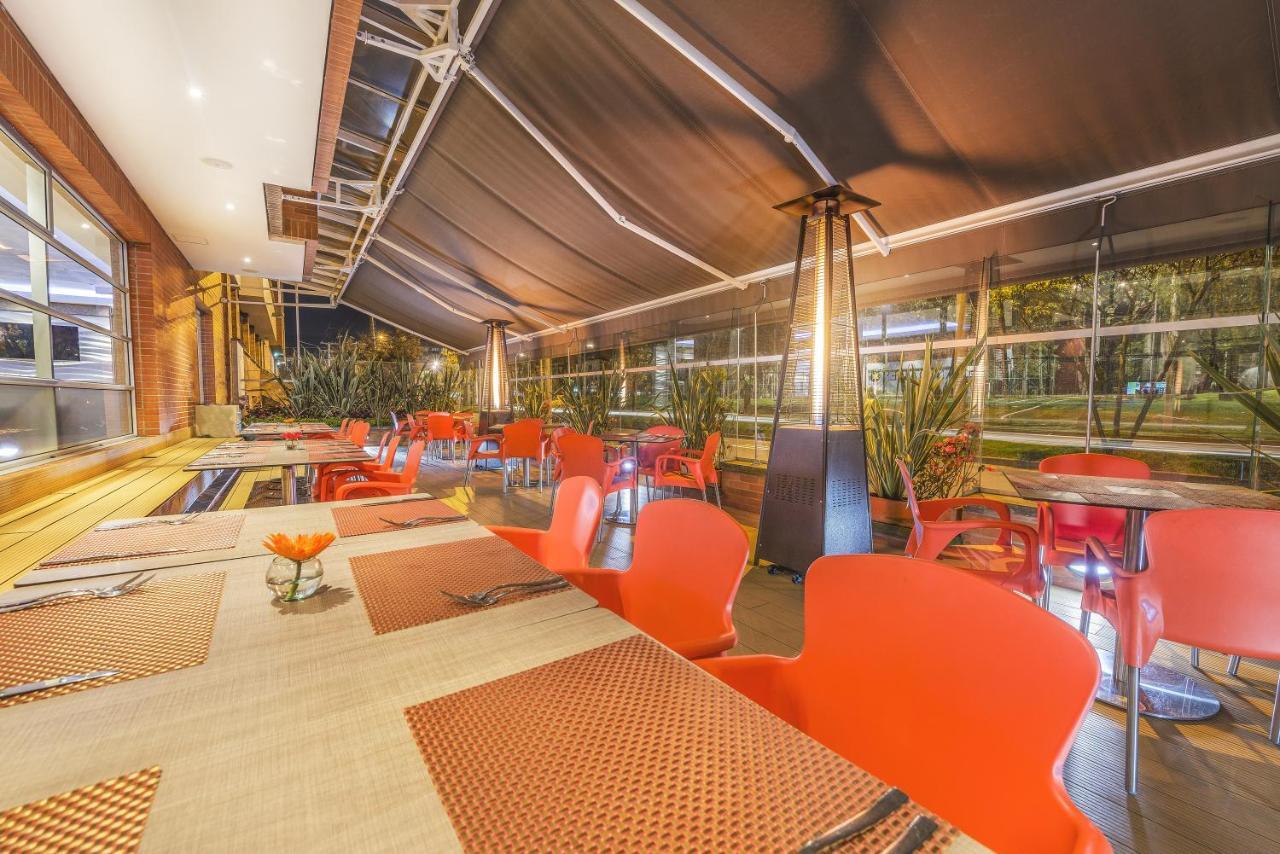 Photo - Hotel Plaza Suites