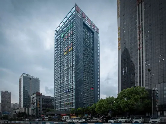 7Days Inn Hotel (Chongqing Longtousi North Railway Station High-Speed Rail Station)