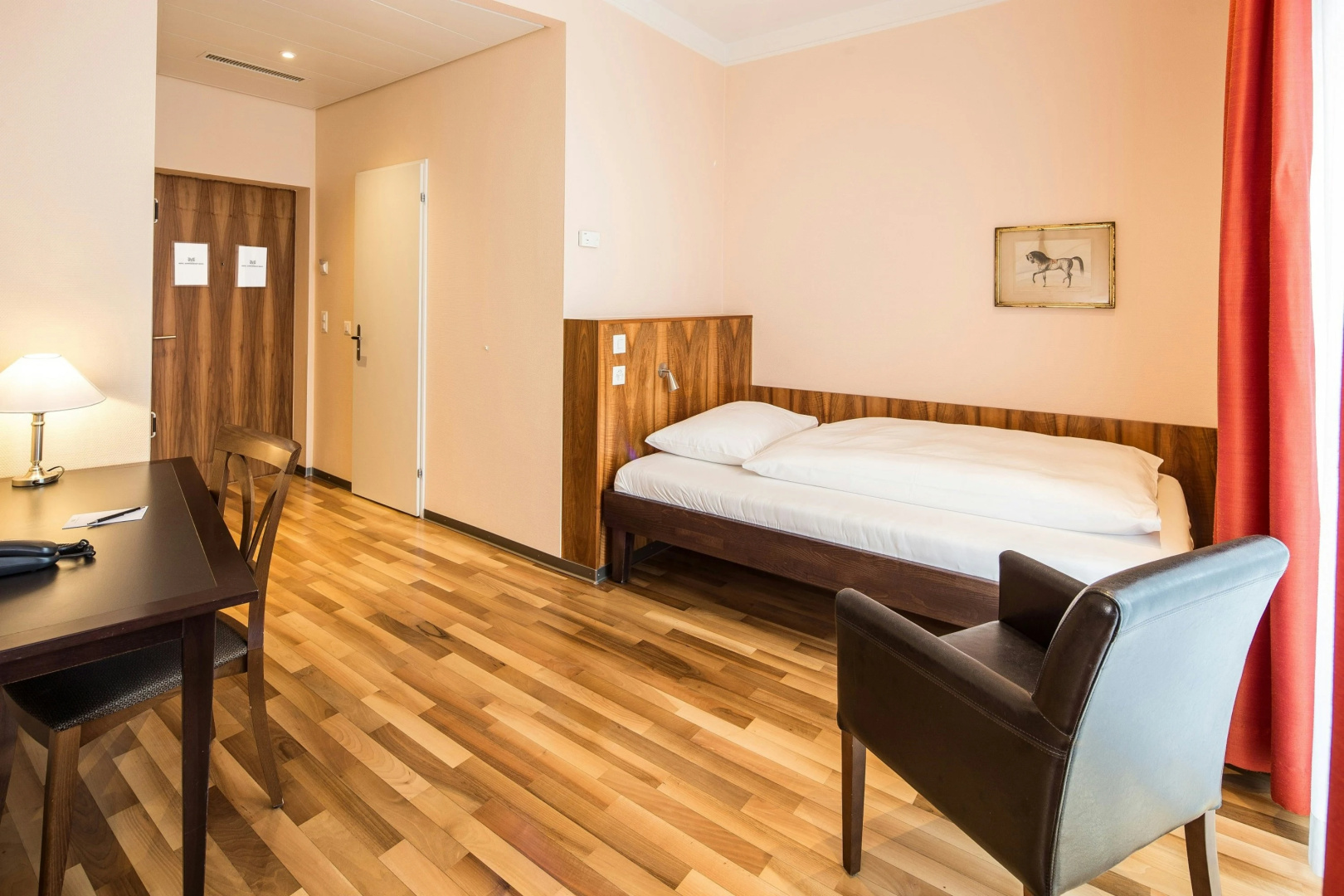 Photo - Hotel Schweizerhof Basel