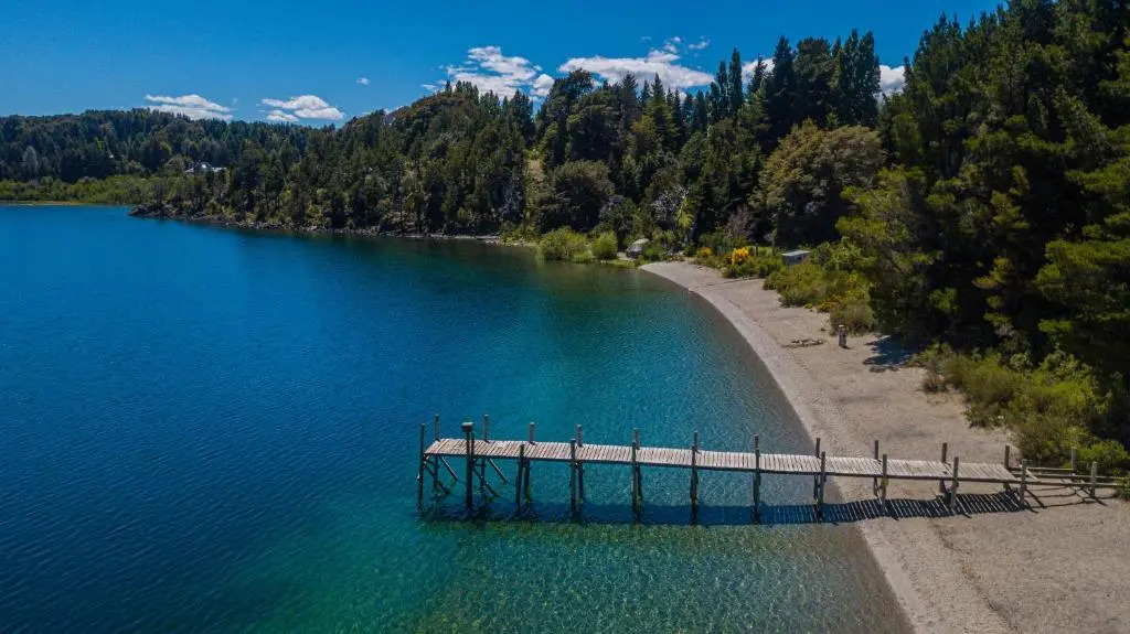 Photo - Cabañas Villa Labrador con costa de lago