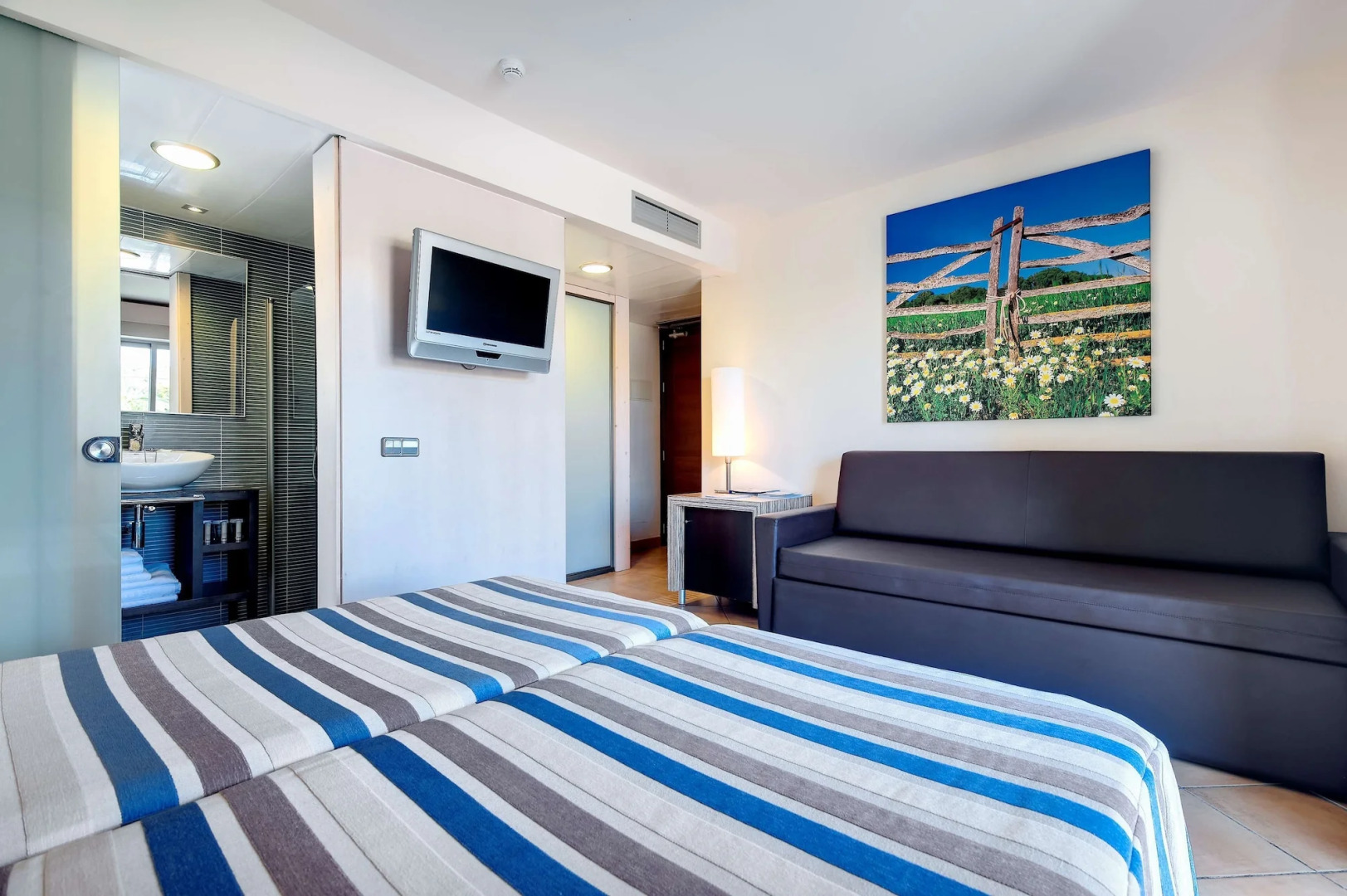 Photo - Seth Punta Prima