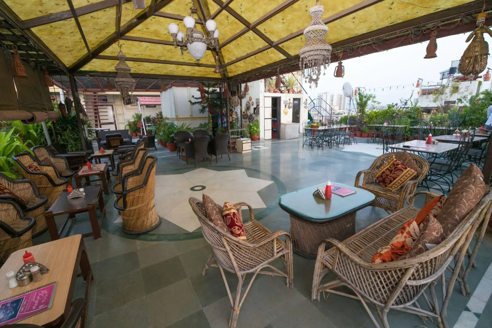 Foto - Hotel Kalyan