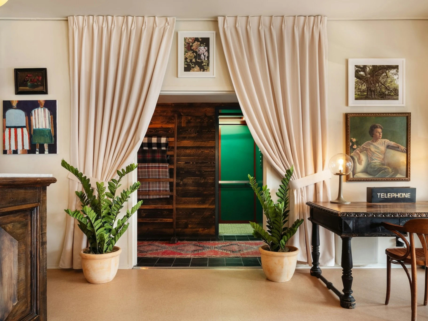 Photo - Palihotel Melrose