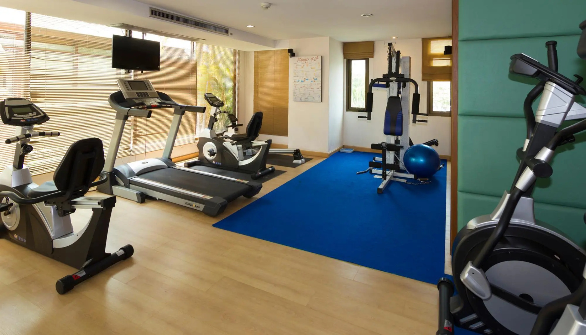 Photo - Lasalle Suites Hotel & Residence