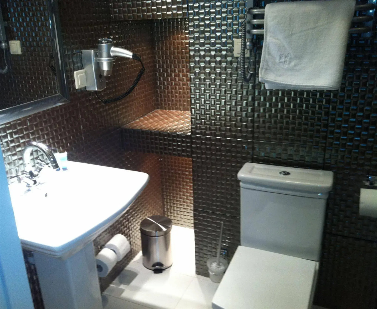 Photo - SLEEPWELL NOWY ŚWIAT - courtyard entrance Ordynacka 14St