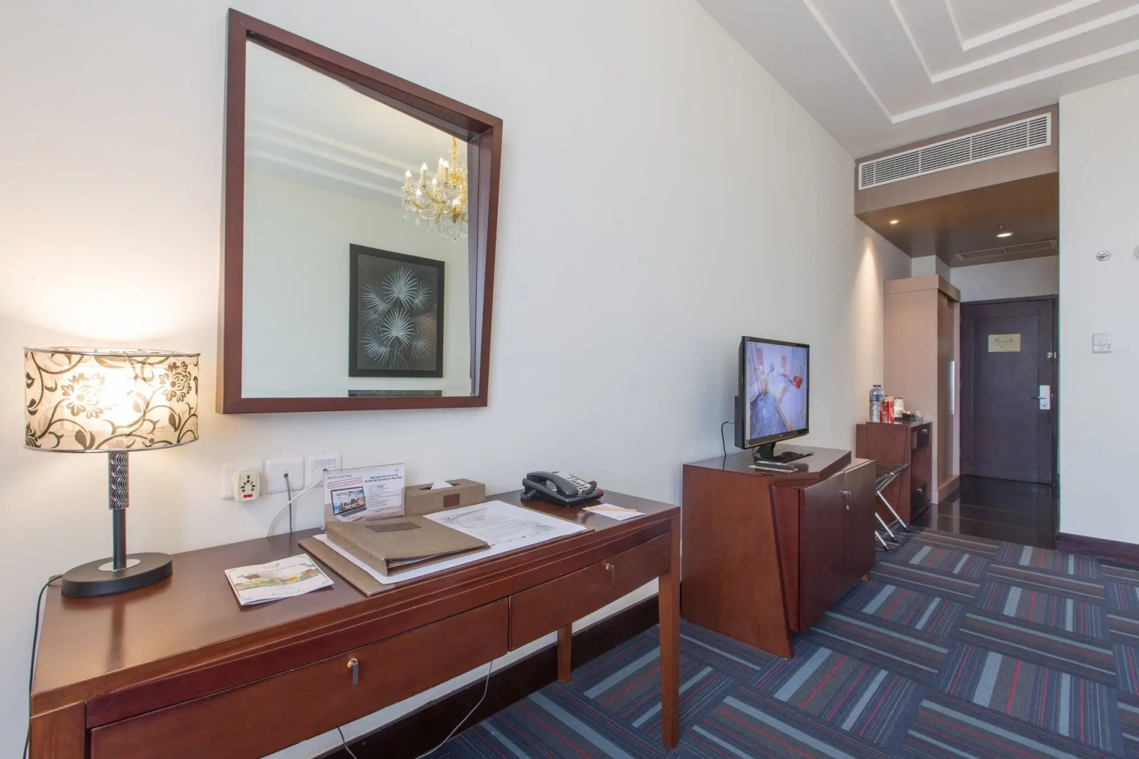 Foto - Merlynn Park Hotel