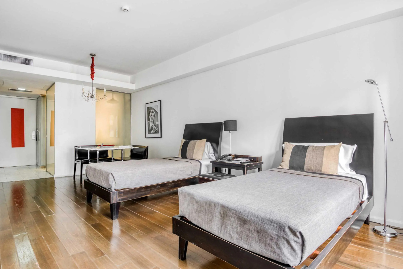 Foto - Broadway Hotel & Suites