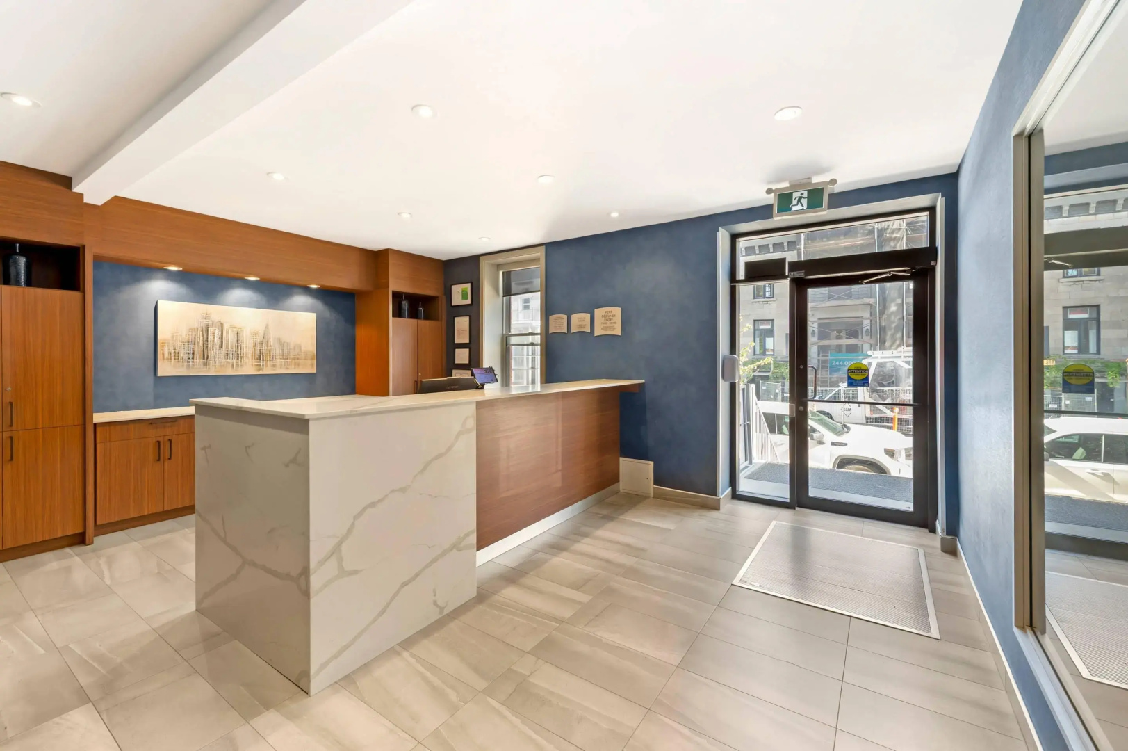 Photo - Quality Inn Centre-Ville