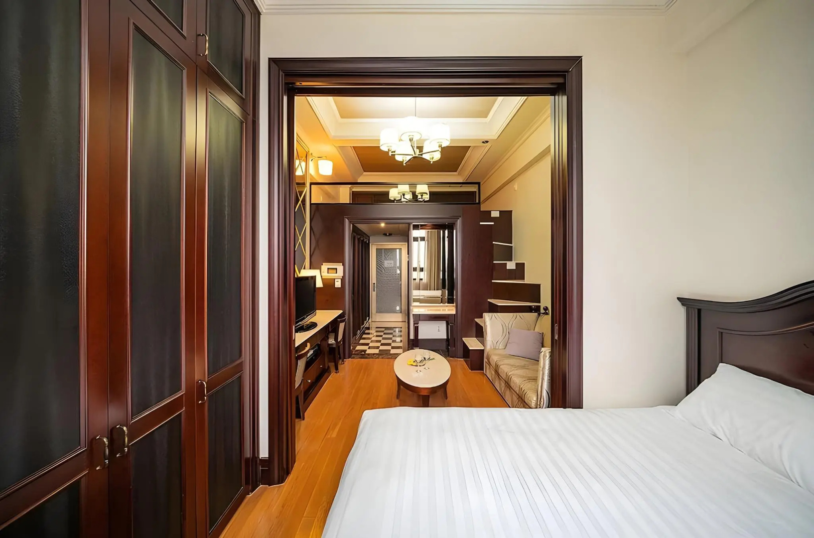 Foto - Yeoksam Artnouveau City Hotel and Residence