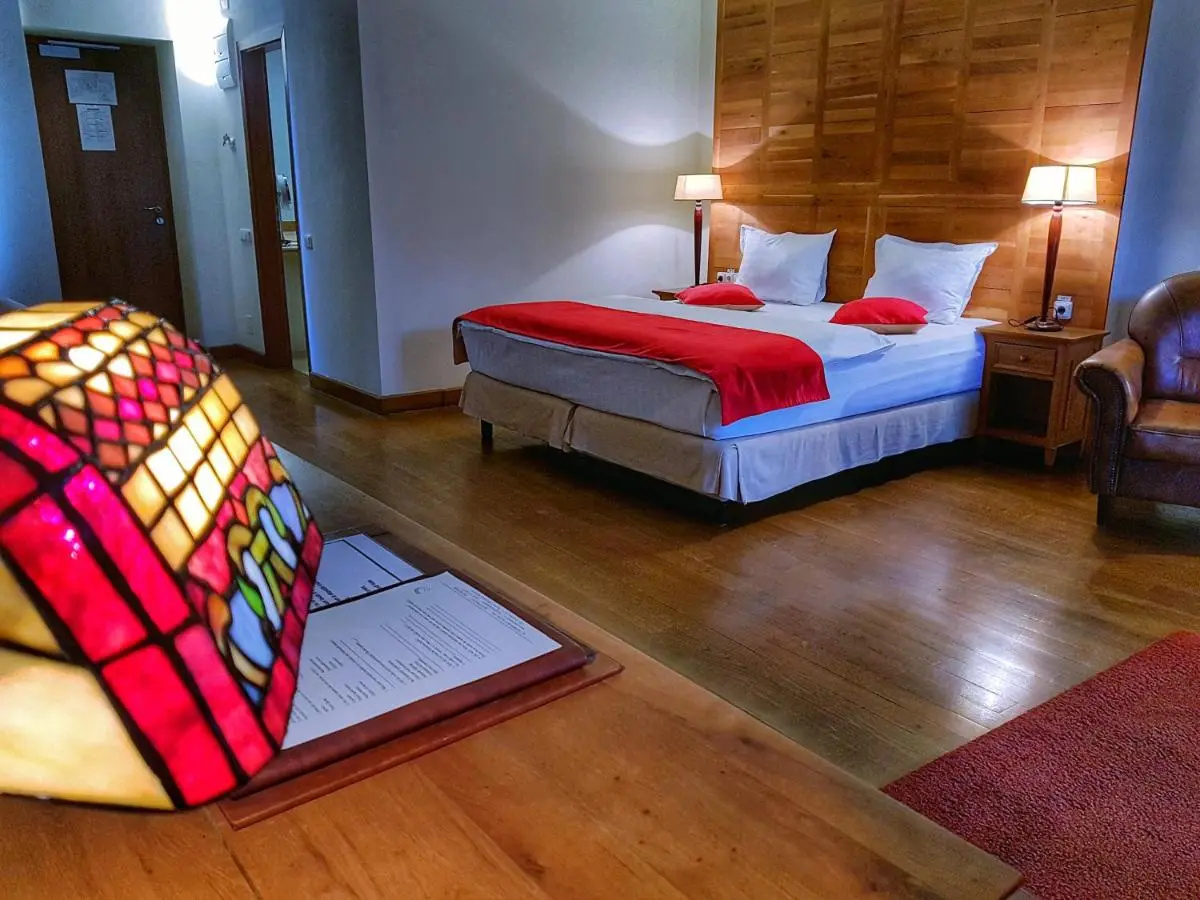 Photo - Rembrandt Hotel