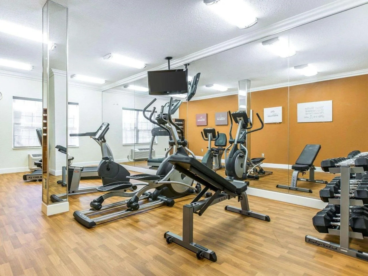 Foto - Comfort Suites Downtown Sacramento