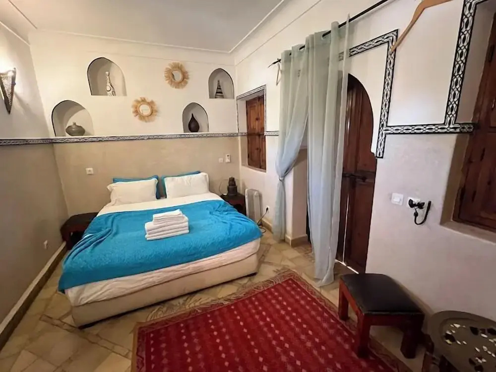 Photo - Riad Chalymar