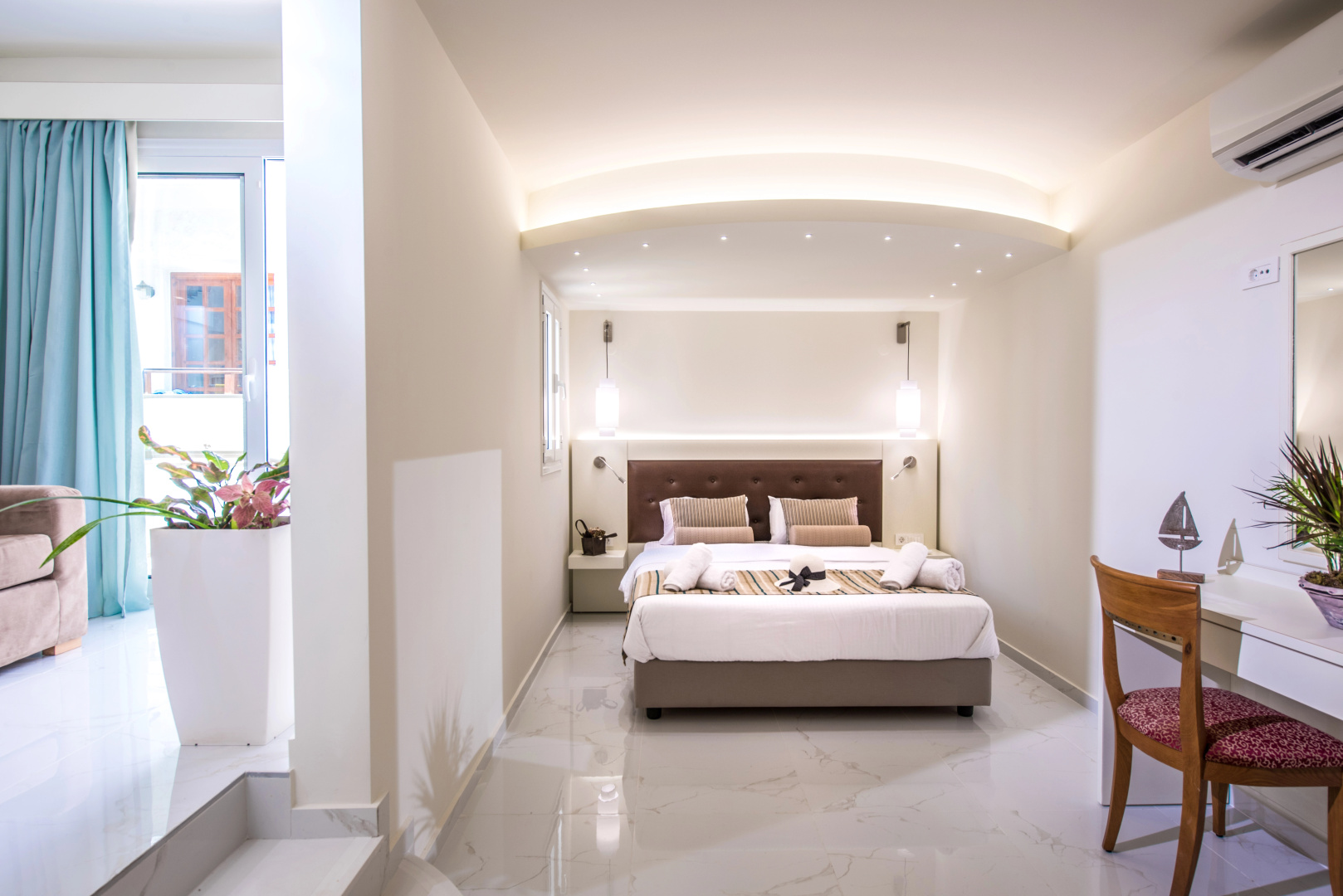 Photo - W Suites Annex by Estia